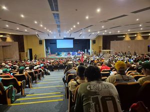 Bancários do Centro-Norte na Cúpula dos Povos da COP 30