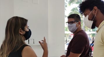 Sindicato visita agências para discutir assédio moral e saúde mental