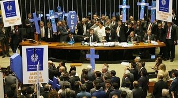 Intermitente sem trabalho e renda infla estatísticas oficiais de emprego