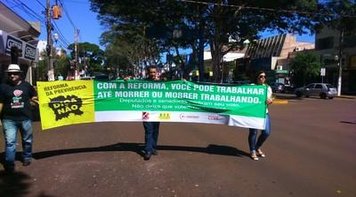 Trabalhadores vão as ruas contra a reforma da previdência