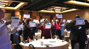 Aumenta apoio a Lula e à democracia no exterior