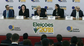 TSE cancela coletiva desta sexta e só vai falar sobre escândalo do WhatsApp no domingo