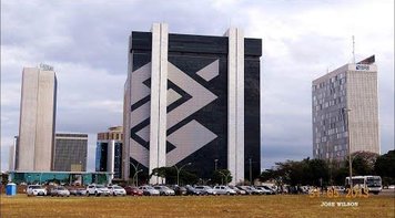 BNDES, Caixa, BB: a destruição dos bancos públicos