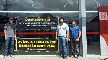 Sindicato paralisa atividades de agência do Bradesco após demissão