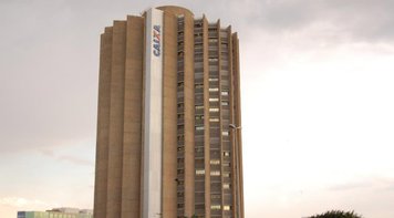 Sindicato protesta por Caixa 100% pública e contra o PLS 555