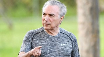 Temer quer mudar Constituição para se blindar contra denúncia por crime fiscal
