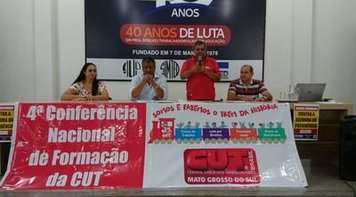 Bancários de Dourados participam da Etapa Regional de Formação da CUT-MS
