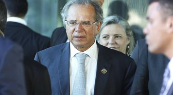 Capitalização só favorece o setor financeiro, diz Maria Lúcia Fattorelli