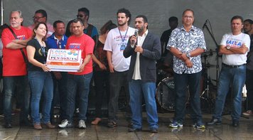 Em ato, Sindicato comemora 155 anos da Caixa e exige mais contratações