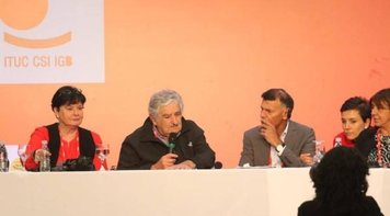 Mujica: “Manter as conquistas sociais é a missão dos movimentos”