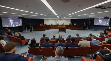 Pela primeira vez um ex-presidente e militares de alta patente serão julgados por tentativa de golpe