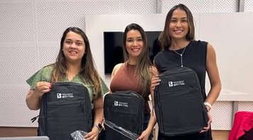 Dia dos Bancários foi marcado por visita do sindicato às agências e entrega de brindes