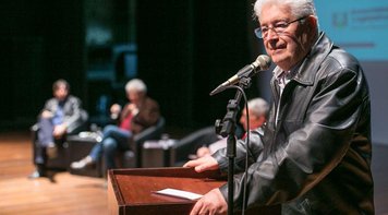 Requião dispara contra política econômica e chama Meirelles de ‘funcionário de banco’