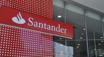 Santander paga salário e diferença do 13º nesta sexta