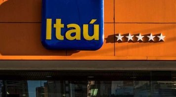 Itaú Unibanco tem lucro de R$7 bi e abre programa de demissão voluntária
