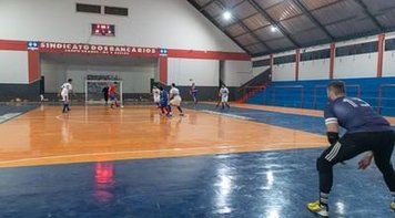 Ginásio lotado e jogos eletrizantes marcam a 4ª rodada do Campeonato de Futsal