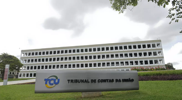 Sindicato aciona o TCU contra a manobra do BB que amplia jornada de Assessores