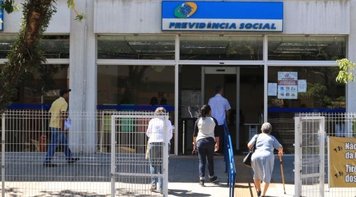 Reforma da Previdência sugerida atrasa o Brasil em mais de um século