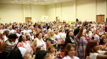 4ª Conferência Nacional de Políticas para as Mulheres reúne delegadas na defesa e ampliação das conquistas