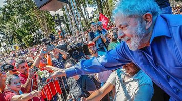 Movimentos promovem manifestações em defesa de Lula nesta quarta-feira dia 4
