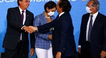 Mais denúncias de uso político da Caixa no governo Bolsonaro