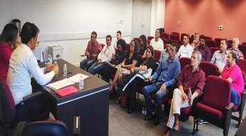 Funcionários do Bradesco questionam banco sobre fechamento de 450 agências