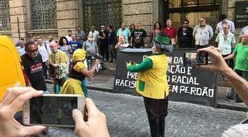 Bancários dizem 'não' à censura imposta por Bolsonaro no Banco do Brasil