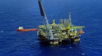 Brasil poderá perder R$ 1 trilhão de receitas do pré-sal com MP que Temer quer aprovar a toque de caixa