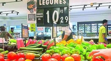 Brasileiro culpa Bolsonaro por alta dos alimentos