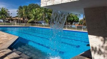 Sindicato retoma aulas de natação e hidroginástica com novos horários