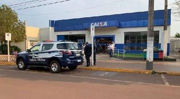 Bandidos estouram parede e invadem agência da Caixa em Maracaju