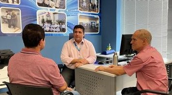 Sindicato se reúne com o Superintende da Caixa