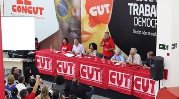 Em coletiva, CUT apresenta proposta de chapa para gestão 2015-2019