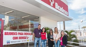 Contra demissões, Sindicato fecha agência do Bradesco em Campo Grande