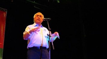 Bresser-Pereira: "Não vejo nada sendo feito para o País superar a crise"