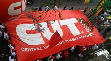 Executiva da CUT reafirma que eleição sem Lula é fraude e convoca todos a Porto Alegre