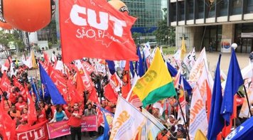 Centrais cobram queda de juros e planejam agenda unificada