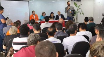 Bancários assumem compromisso com a luta em defesa da soberania nacional