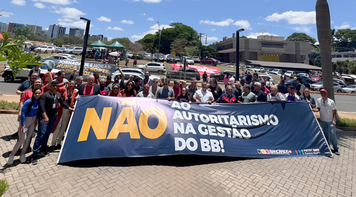 Dia Nacional de Luta no Banco do Brasil mobiliza trabalhadores em defesa da jornada de trabalho de 6 horas