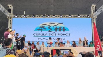 Carta da Cúpula dos Povos repudia falsas soluções e marca encerramento com pautas urgentes da Amazônia