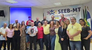 Dirigentes do Seeb Mato Grosso participam do curso da Fetec sobre ‘História do Movimento Sindical no Brasil’