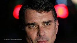 /pec-do-fim-da-escala-6x1-coordenador-de-campanha-de-fl%C3%A1vio-tentou-esvaziar-proposta-e-ainda-articulou-outra-pec-que-piora-condi%C3%A7%C3%B5es-de-trabalho/