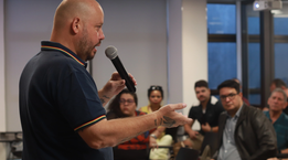 /plen%C3%A1ria-re%C3%BAne-funcion%C3%A1rios-oriundos-de-bancos-incorporados-e-refor%C3%A7a-luta-por-igualdade-de-direitos-no-bb/