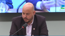 /rodrigo-britto-diz-que-bb-mentiu-sobre-reestrutura%C3%A7%C3%A3o-e-critica-o-banco-em-audi%C3%AAncia-p%C3%BAblica-na-c%C3%A2mara/