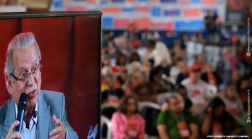 'Sindicalismo tem o dever de reocupar o centro da vida política', afirma José Dirceu na 17º Plenária Nacional da CUT