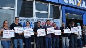 Empregados da Caixa protestam contra PLS 555 em todo o Brasil