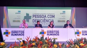 A Contraf-CUT participa da abertura das Conferências Conjuntas de Direitos Humanos