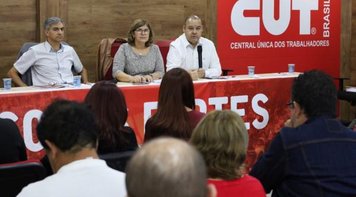 Greve geral e luta para revogar contrarreforma estão no radar da CUT