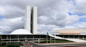 MP 936: pressione os senadores a retirar item que prejudica a categoria bancária