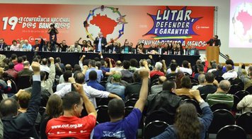 Bancos públicos estão sob forte ataque, alerta painel na abertura da Conferência Nacional